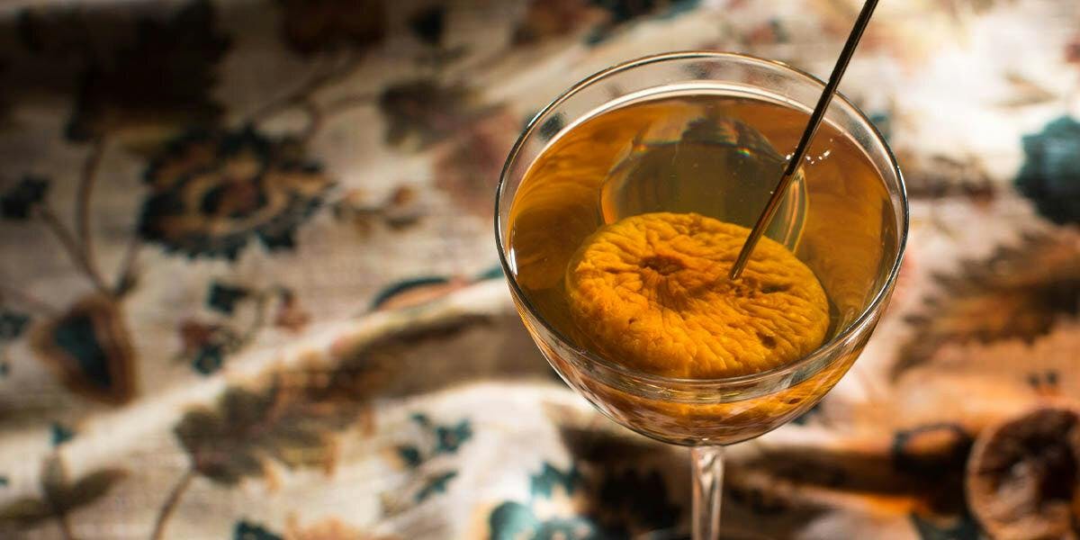 This unique twist on the classic Gibson Martini is full of delicious sherry and fig flavours!