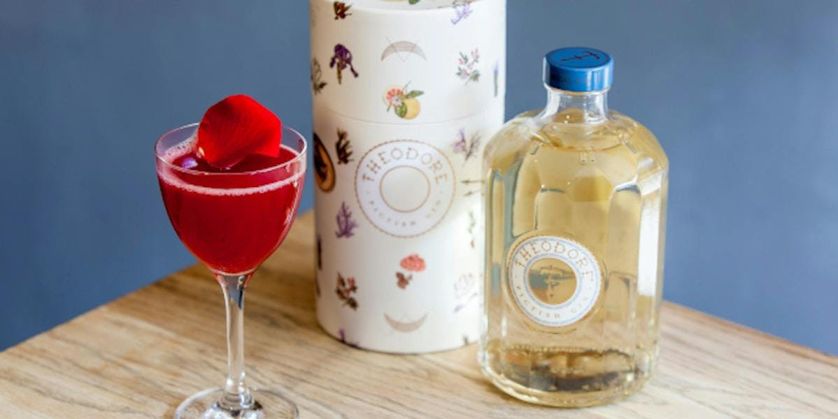 Fruity, fresh and fragrant: this strawberry and rose gin cocktail is blooming brilliant!