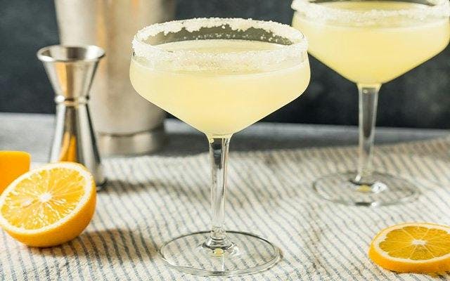 Sunflower cocktail recipe with gin and absynth