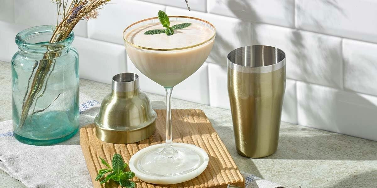 This creamy mint cocktail is a dreamy alternative to dessert!