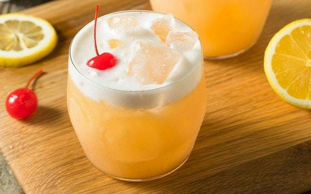Best Whiskey Sour cocktail recipe