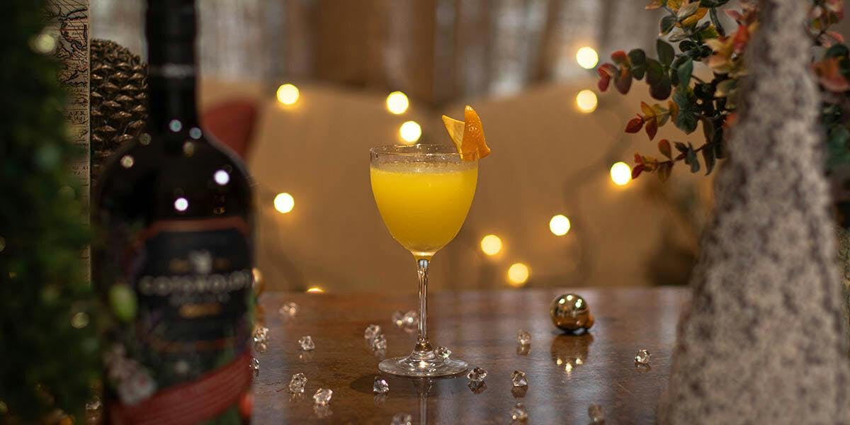 This spiced ginger, Grand Marnier and gin cocktail is the perfect Christmas treat! 