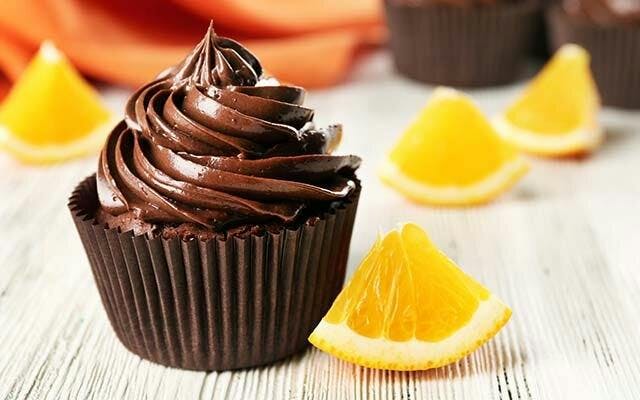 These chocolate orange fairy cakes are laced with orange gin liqueur.