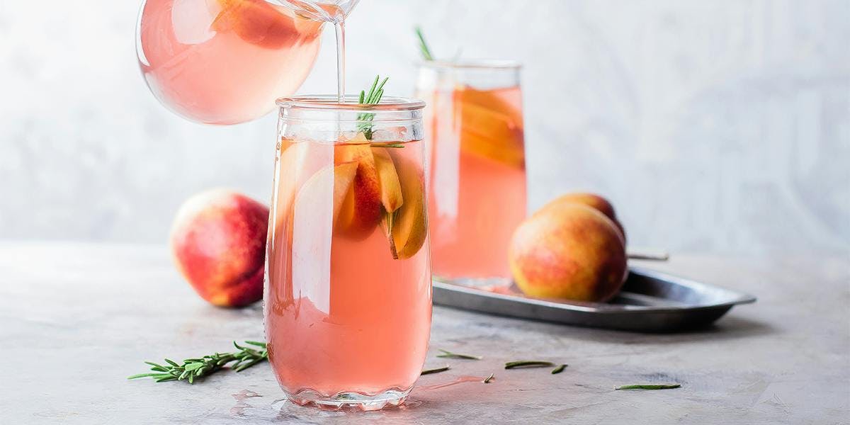 5 of the best summer cocktails to help you relive your holidays in your living room