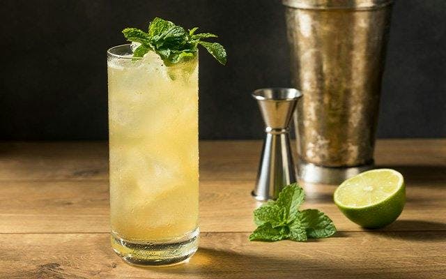 Gin and Viper Hard Seltzer cocktail suggestion with lime and mint
