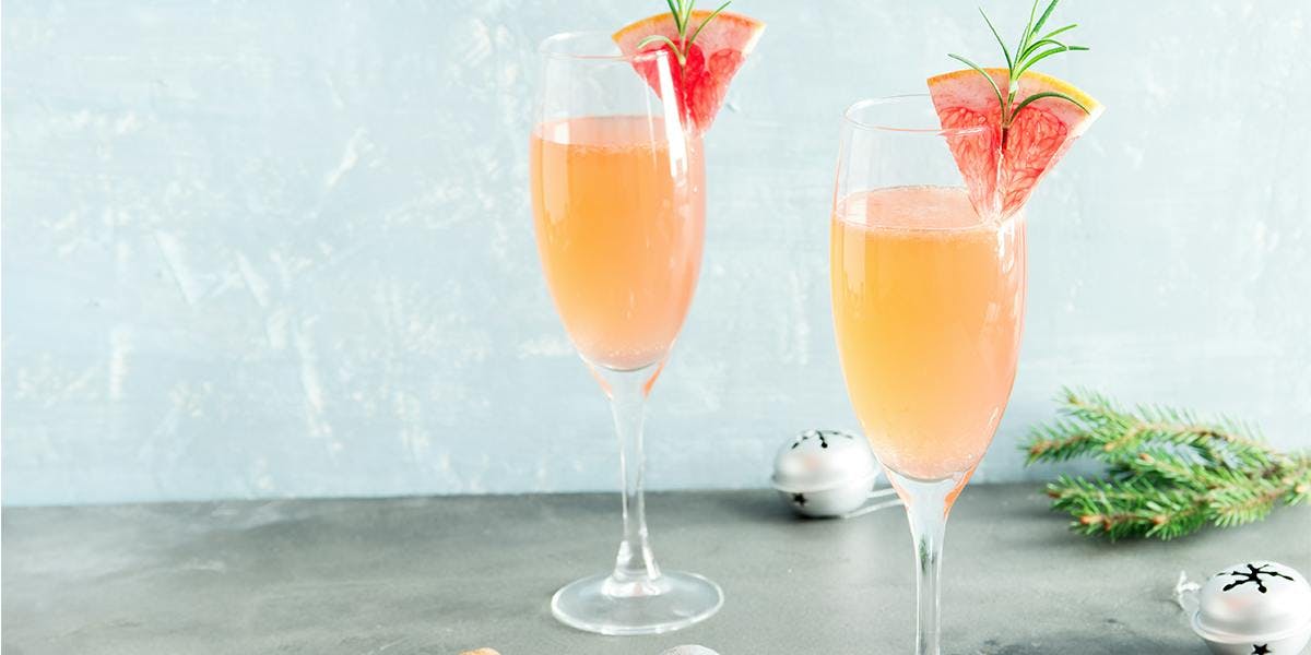 3 gin & rosé wine cocktails that are perfect for summer sipping