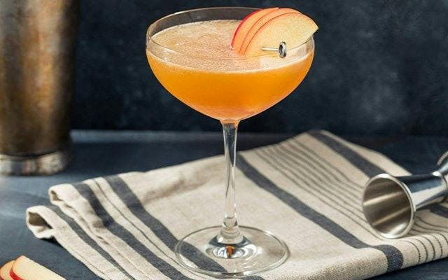 Apple Martini Cocktail Recipe