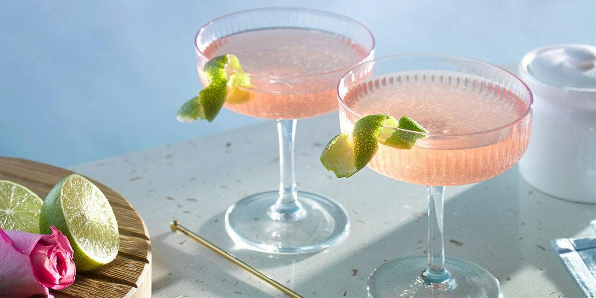 This Rosé Gimlet cocktail has us dreaming of lazy days in the sunshine! 