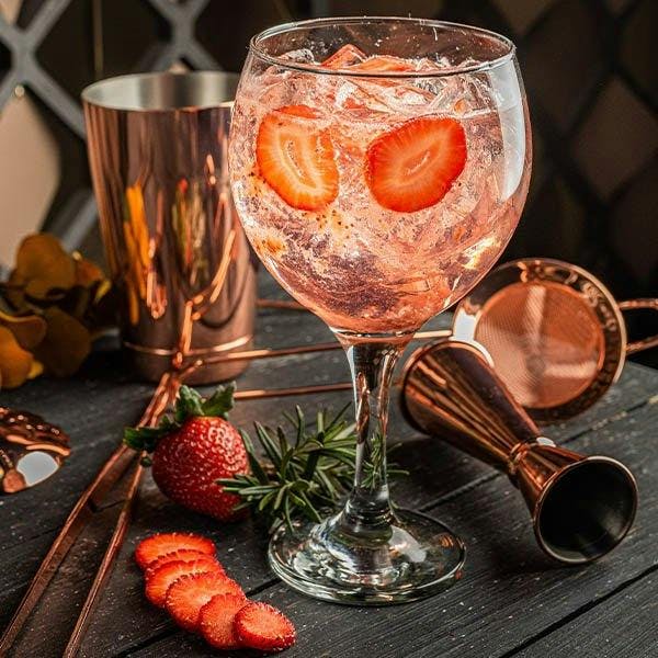 The flavour of strawberry gin