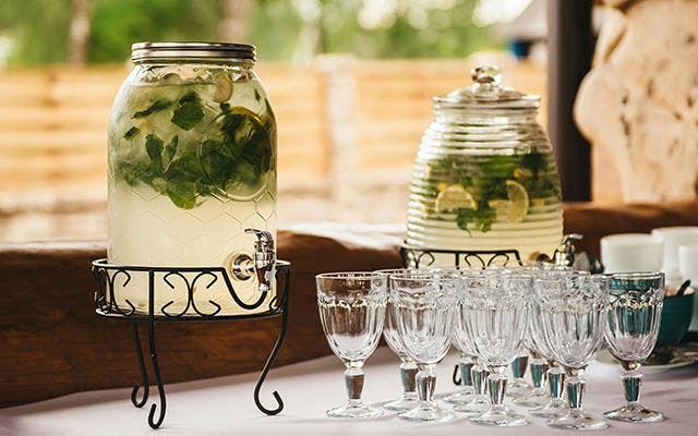 gin-mint-tea-sharing-cocktail.jpg