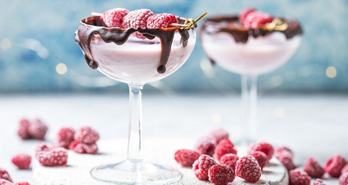 12 fabulously pink gin cocktails that look as good as they taste!
