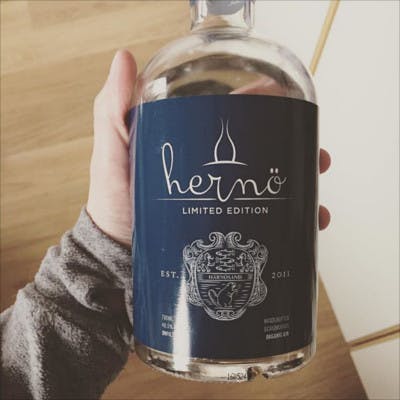 Herno gin limited edition swedish month