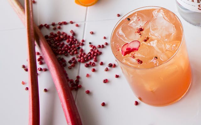 Five+Roses+Rhubarb+Gin+Cocktail+Recipe (1).png