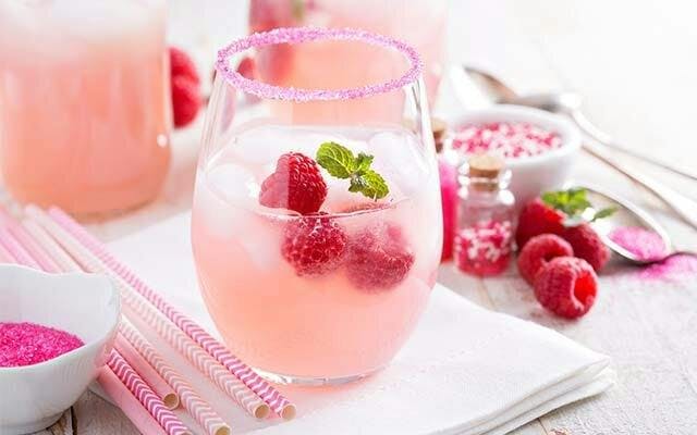 pink-gin-lemonade.jpg