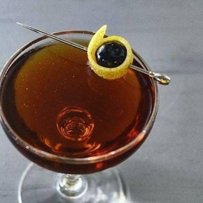 Cocktail cherry gin luxardo