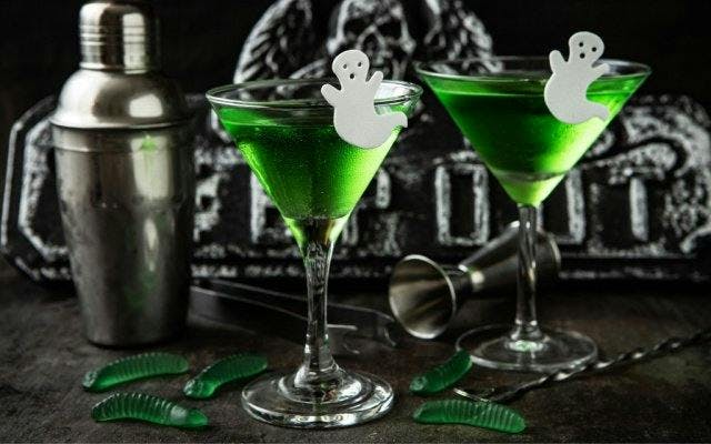 Witch-themed Halloween cocktail recipe