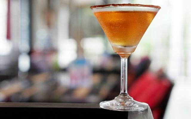 A chocolate orange martini? Yes please! Get the recipe &gt;&gt;