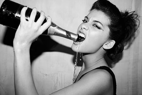 Save yourself from the Prosecco shortage by mixing the sparkling wine with gin!fr
