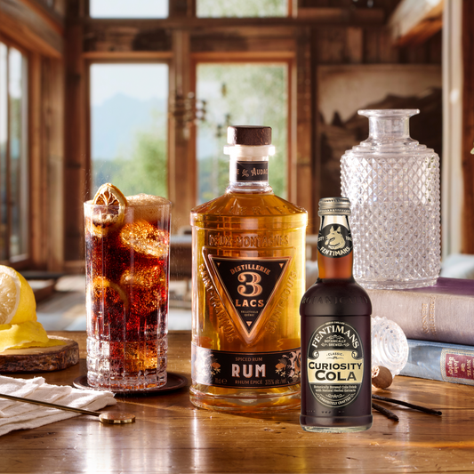 Distillerie 3 Lacs Spiced Rum & Cola Bundle