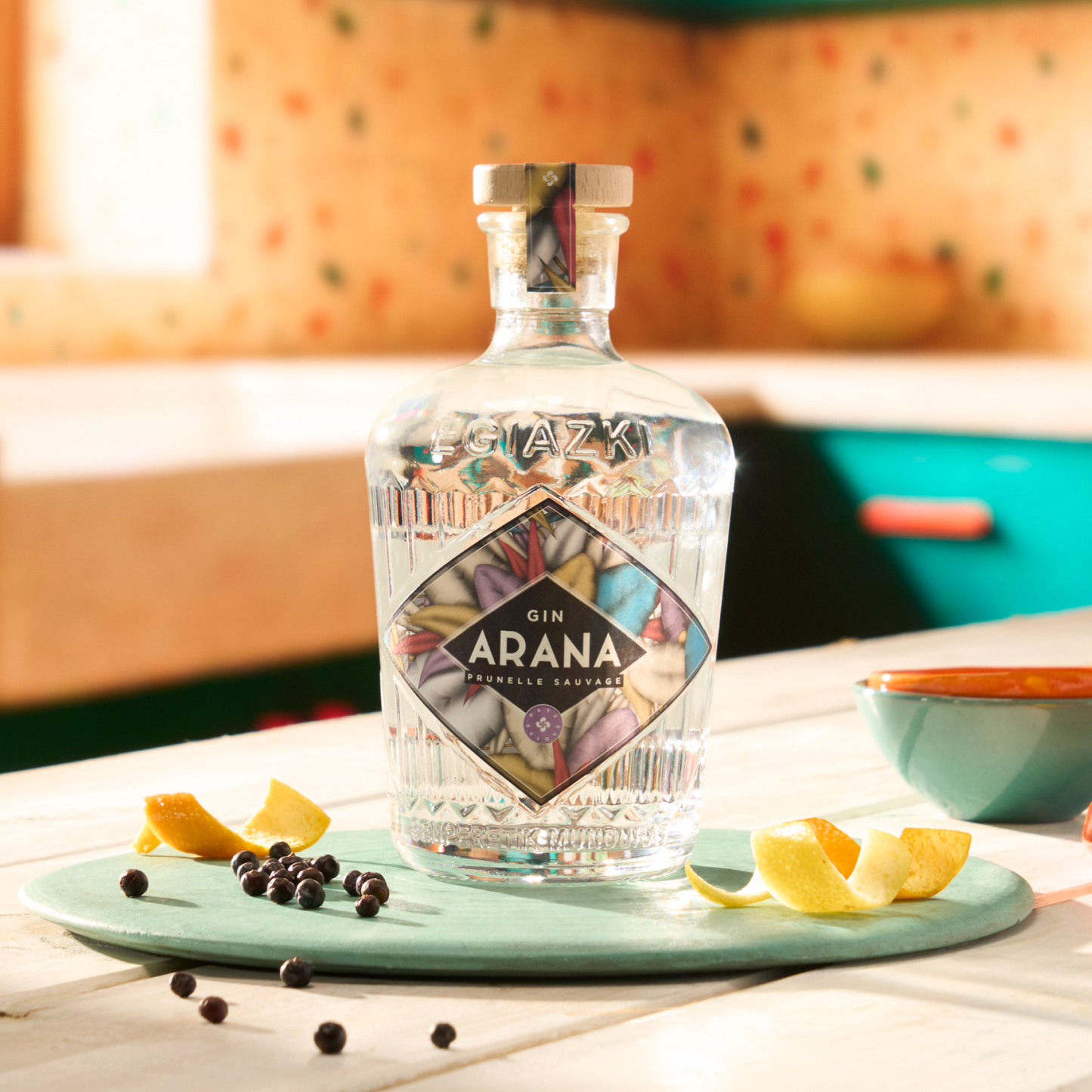 Egiazki Gin Arana | 40% ABV 70cl