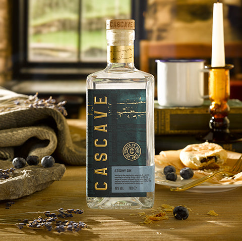 Cascave Stormy Gin | Alcoholpercentage 40% 70cl